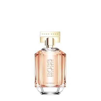 Aqui estão algumas opções de texto ALT, variando em nível de detalhe: * **Opção 1 (Mais simples):** Hugo Boss The Scent For Her * **Opção 2 (Um pouco mais descritiva):** Hugo Boss The Scent For Her Eau de Parfum * **Opção 3 (Mais descritiva, útil se a imagem mostra o frasco):** Frasco de perfume Hugo Boss The Scent For Her Eau de Parfum. A melhor opção depende do contexto da imagem e da quantidade de informação que você deseja fornecer.