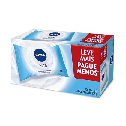 Aqui estão algumas opções de texto ALT para a imagem, usando "Sabonete NIVEA Leite", com diferentes níveis de detalhe: **Opção 1 (Curta e direta):** `Sabonete NIVEA Leite` **Opção 2 (Um pouco mais descritiva):** `Sabonete NIVEA Leite em barra, pacote com 6 unidades.` **Opção 3 (Enfatizando o benefício):** `Sabonete NIVEA Leite: Hidratação e limpeza suave.` **Opção 4 (Considerando a embalagem):** `Embalagem do sabonete NIVEA Leite em barra, com seis unidades, destacando o logo da NIVEA.` A melhor opção depende do contexto da sua página. Se a página é focada em vendas, as opções 2 ou 3 são boas escolhas. Se a página já tem muita descrição do produto, a opção 1 pode ser suficiente. A opção 4 pode ser útil se a imagem for especificamente sobre a embalagem do produto.