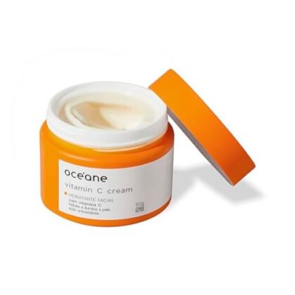 Aqui estão algumas opções de texto ALT para a imagem, utilizando "Hidrata Ilumina", com foco em diferentes aspectos: **Opção 1 (Concisa):** ``` Hidrata Ilumina: Creme facial Océane com Vitamina C. ``` **Opção 2 (Um pouco mais descritiva):** ``` Hidrata Ilumina: Océane Vitamin C Cream, creme facial hidratante com vitamina C, 50g. ``` **Opção 3 (Focada nos benefícios):** ``` Hidrata Ilumina: Océane Creme Facial Vitamina C, para uma pele hidratada e iluminada. ``` **Opção 4 (Com ênfase na marca):** ``` Hidrata Ilumina: Océane, Creme Facial com Vitamina C para uma pele radiante. ``` **Qual escolher?** A melhor opção depende do contexto da imagem e do que você deseja destacar. Se o espaço for limitado, a Opção 1 é ideal. Se quiser dar um pouco mais de informação, a Opção 2 ou 3 são boas escolhas. Se o objetivo é reforçar a marca, a Opção 4 pode ser mais adequada.