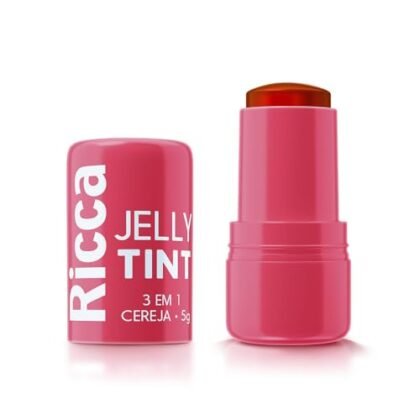 Aqui estão algumas opções de texto ALT para a imagem, usando "Ricca Cereja", priorizando a descrição e acessibilidade: * **Opção 1 (Descritiva):** Ricca Cereja: Bastão Jelly Tint para lábios com cor vibrante de cereja. * **Opção 2 (Focada na Marca):** Ricca Cereja: Bastão Jelly Tint da Ricca, cor cereja para um toque de cor natural. * **Opção 3 (Simples e direta):** Ricca Cereja: Bastão Jelly Tint cor cereja. **Por que essas opções são boas:** * **Incluem a palavra-chave:** "Ricca Cereja" está presente em todas as opções, o que é importante para SEO e para corresponder ao seu pedido. * **Descrevem o produto:** As opções informam que se trata de um "Bastão Jelly Tint" e mencionam a cor "cereja". * **São concisas:** Textos ALT devem ser curtos e objetivos. * **São acessíveis:** Permitem que usuários com deficiência visual entendam o que está na imagem. **Considerações adicionais (se aplicável):** * Se a imagem mostrar alguém usando o produto, você pode adicionar: "Modelo usando Ricca Cereja Bastão Jelly Tint". * Se a embalagem tiver um design específico, você pode adicionar detalhes sobre o design (ex: "Embalagem rosa com detalhes em prata").