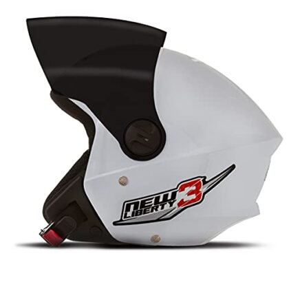 Aqui estão algumas opções de texto alternativo (alt text) para a imagem, considerando "Capacete Aberto Branco": **Opções curtas e diretas:** * Capacete Aberto Branco * Capacete Aberto Branco Pro Tork **Opções mais descritivas (se o contexto permitir mais detalhes):** * Capacete Aberto Branco com Viseira Fumê * Capacete Aberto Branco Pro Tork New Liberty 3 **Justificativa:** A escolha do melhor texto alternativo depende do contexto em que a imagem está sendo usada. Se o texto "Capacete Aberto Branco" é suficiente para descrever a imagem e o propósito da página, então uma das opções curtas será a melhor. Se houver mais detalhes importantes, como a marca ou a cor da viseira, então uma das opções mais descritivas pode ser mais útil.