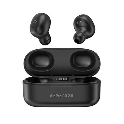 Aqui estão algumas opções de texto ALT, variando em detalhes: * **Opção 1 (Mais concisa):** Fone Bluetooth I2GO Air Pro GO 2.0 preto com estojo de carregamento. * **Opção 2 (Um pouco mais detalhada):** Fones de ouvido Bluetooth I2GO Air Pro GO 2.0 pretos no estojo de carregamento. * **Opção 3 (Focando na marca):** Fone Bluetooth I2GO Air Pro GO 2.0. A melhor opção dependerá do contexto em que a imagem está sendo usada. Se o foco for no modelo específico, a Opção 2 seria a melhor. Se o foco for apenas na marca e tipo de produto, a Opção 3 seria suficiente. A Opção 1 é um bom meio-termo.