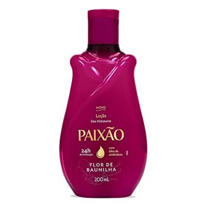 Aqui estão algumas opções de texto ALT para a imagem, utilizando "Paixão Baunilha", cada uma com foco diferente: * **Opção 1 (simples e direta):** Paixão Baunilha: Loção hidratante Flor de Baunilha. * **Opção 2 (destacando o produto):** Paixão Baunilha: Loção hidratante com ação desodorante, fragrância Flor de Baunilha. * **Opção 3 (ênfase na marca e fragrância):** Paixão Baunilha: A delicada fragrância Flor de Baunilha na sua loção hidratante favorita. * **Opção 4 (um pouco mais detalhada):** Paixão Baunilha: Loção hidratante Flor de Baunilha da Paixão, hidratação e perfume suave. Escolha a opção que melhor se adapta ao contexto da sua página e ao que você deseja destacar.