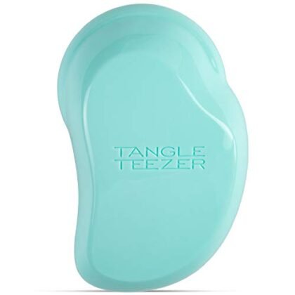 Aqui estão algumas opções de texto ALT, com variações para diferentes focos: **Opção 1 (Descritiva e Simples):** `Escova Desembaraçadora Mini Tangle Teezer verde água.` **Opção 2 (Focada na funcionalidade):** `Escova Desembaraçadora Mini para cabelos úmidos ou secos.` **Opção 3 (Incluindo a marca):** `Escova Desembaraçadora Mini Tangle Teezer The Original na cor verde água.` **Opção 4 (Mais detalhada, se necessário):** `Escova Desembaraçadora Mini Tangle Teezer, modelo The Original, ideal para desembaraçar todos os tipos de cabelo, tanto úmidos quanto secos. Cor verde água.` **Recomendação:** A **Opção 1** é uma boa escolha na maioria dos casos, pois é concisa e informativa. Se a página já menciona a marca Tangle Teezer em outro lugar, a Opção 1 é ainda mais adequada. Escolha a opção que melhor se encaixa no contexto da sua página e nas informações já disponíveis para o usuário.