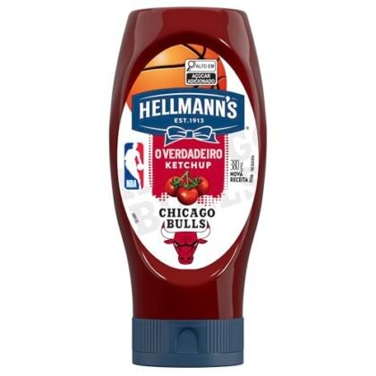 Aqui estão algumas opções de texto ALT para a imagem, usando "Ketchup Sustentável": **Opção 1 (Simples e direta):** `Hellmann's Ketchup Tradicional 380g - Ketchup Sustentável` **Opção 2 (Com foco no produto):** `Foto de uma embalagem de Hellmann's Ketchup Tradicional de 380g, destacando o conceito de Ketchup Sustentável da marca.` **Opção 3 (Com um toque mais informativo):** `Hellmann's Ketchup Tradicional 380g: Uma opção de Ketchup Sustentável, feito com ingredientes e processos mais responsáveis.` **Opção 4 (Foco no impacto ambiental):** `Hellmann's Ketchup Tradicional 380g: Escolha um Ketchup Sustentável e contribua para um futuro mais verde.` **Qual escolher?** A melhor opção depende do contexto onde a imagem será usada. * Se o objetivo é apenas identificar o produto, a **Opção 1** é suficiente. * Se você quer enfatizar o compromisso da marca com a sustentabilidade, as **Opções 3 e 4** são mais adequadas. * A **Opção 2** funciona bem se você precisa descrever o que está na imagem para alguém com deficiência visual. Lembre-se de que o texto ALT deve ser conciso e relevante para o conteúdo da página. Ele é importante para acessibilidade e SEO.