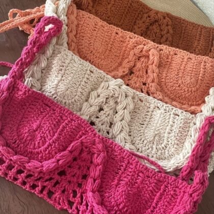 CROPPED EM CROCHÊ COM REGULAGEM – Imagem 1 [nsid:869895674]