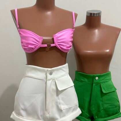 SHORT JÚLIA EM ALFAIATARIA COM BOLSO NA FRENTE, ZÍPER E BOTÃO BRILHOSO – Imagem 1 [nsid:839829521]