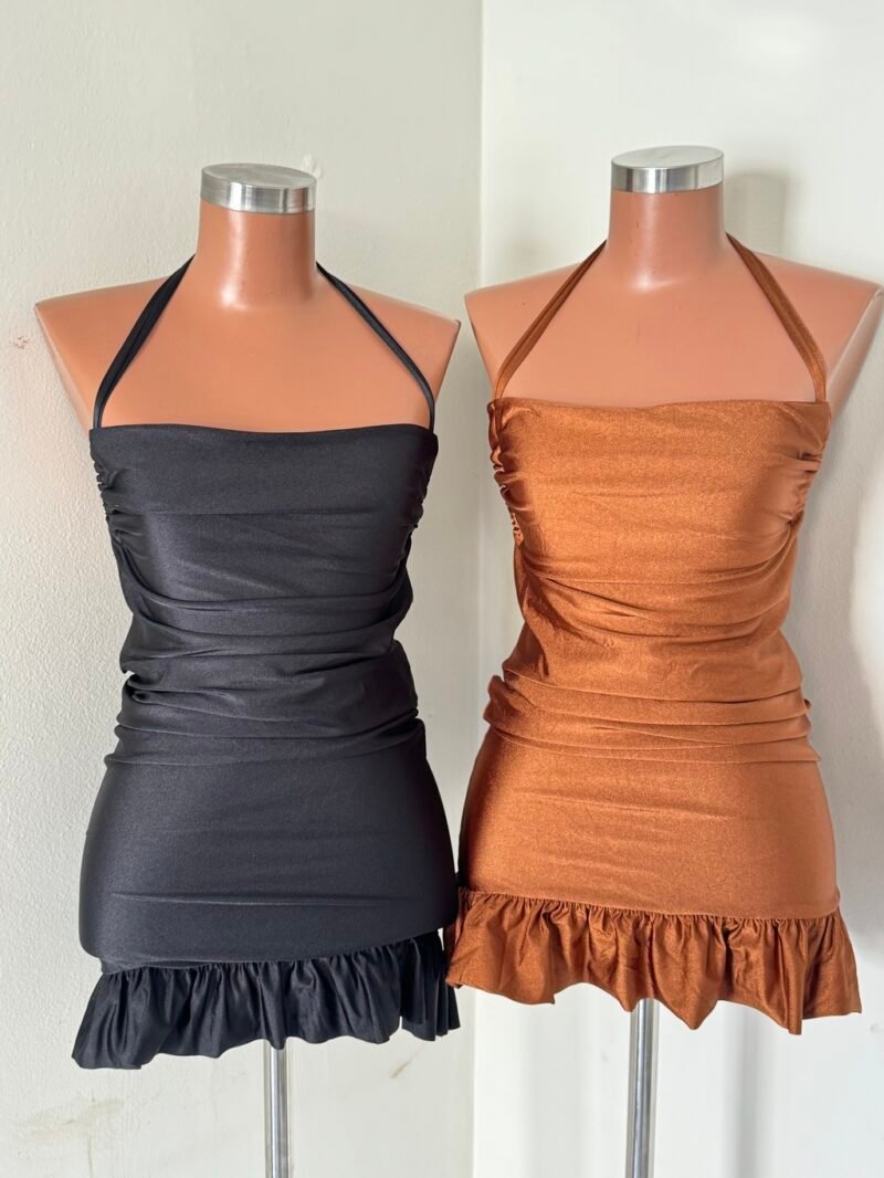 VESTIDO ALICE EM POLIAMIDA ACETINADA COM EFEITO EMPINA BUMBUM – Imagem 7 [nsid:874513682]
