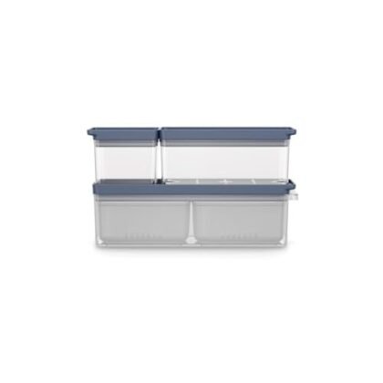 Aqui estão algumas opções de texto ALT para a imagem, considerando diferentes níveis de detalhe: **Opção 1 (Simples e direta):** `Organizadores Geladeira Empilháveis` **Opção 2 (Um pouco mais descritiva):** `Organizadores Geladeira Empilháveis para otimizar o espaço.` **Opção 3 (Mais detalhada, se a imagem mostrar as características principais):** `Organizadores Geladeira Empilháveis com escorredor e design modular.` **Opção 4 (Focada na marca, se for importante):** `Organizadores Geladeira Empilháveis Electrolux para a linha Experience.` **Qual escolher?** * **Se o objetivo é SEO e acessibilidade básica:** Opção 1 ou 2. * **Se o objetivo é destacar funcionalidades:** Opção 3. * **Se o objetivo é enfatizar a marca:** Opção 4. Recomendo escolher a opção que melhor se alinha com o objetivo da sua página e com a informação visual da imagem. Se a imagem mostra claramente o design empilhável e o escorredor, a opção 3 é uma boa escolha.