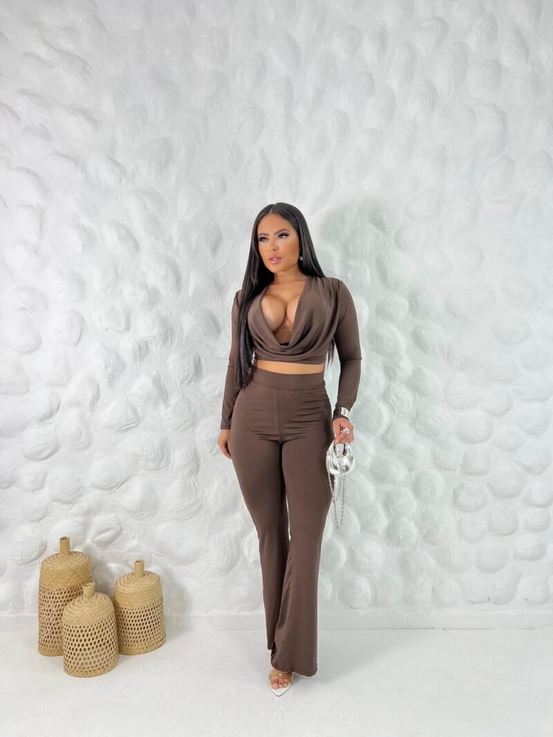 CONJUNTO VIVIANE EM MALHA SUPLEX (CROPPED + CALÇA) – Imagem 10 [nsid:913785388]