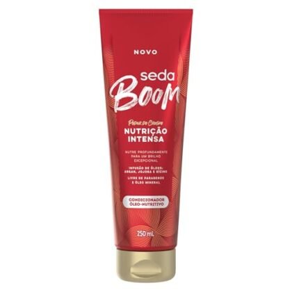 Aqui estão algumas opções de texto ALT, considerando diferentes focos e níveis de detalhe: **Opção 1 (Simples e direta):** `Seda Boom Nutrição Condicionador Infusão de Óleos` **Opção 2 (Adicionando mais contexto):** `Seda Boom Nutrição: Condicionador para cabelos com infusão de óleos nutritivos de argan, jojoba e rícino.` **Opção 3 (Focando na marca e benefício):** `Seda Boom Nutrição: Condicionador que nutre profundamente os cabelos com óleos de argan, jojoba e rícino para um boom de hidratação.` **Opção 4 (Se a imagem mostrar a embalagem de forma clara):** `Embalagem do condicionador Seda Boom Nutrição Infusão de Óleos, com argan, jojoba e rícino, em frasco de 250ml.` **Qual escolher?** A melhor opção depende do contexto da imagem e do que você quer enfatizar. * Se o objetivo é apenas identificar o produto, a **opção 1** é suficiente. * Se a imagem é mais sobre o cuidado capilar, a **opção 2** ou **3** são melhores. * Se a imagem é focada na embalagem do produto, a **opção 4** é a mais adequada. Lembre-se que o texto ALT deve ser conciso e descritivo, fornecendo informações relevantes para quem não consegue ver a imagem.