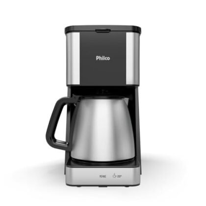 Aqui estão algumas opções de texto ALT para a imagem, utilizando "Cafeteira Philco", variando em descrição e foco: **Opção 1 (Simples e Direta):** ``` Cafeteira Philco ``` **Opção 2 (Mais Descritiva):** ``` Cafeteira Philco para 40 cafezinhos, modelo PCF40C em inox e preto. ``` **Opção 3 (Focada na Marca):** ``` Cafeteira Philco, qualidade e praticidade para seu café. ``` **Opção 4 (Considerando SEO):** ``` Cafeteira Philco PCF40C Inox, ideal para preparar café para toda a família. ``` **Qual escolher?** * **Opção 1:** Se o contexto da imagem já deixa claro que se trata de uma cafeteira Philco. * **Opção 2:** Boa opção para fornecer mais detalhes sobre o modelo e características. * **Opção 3:** Se o foco é reforçar a marca Philco. * **Opção 4:** Se você quer otimizar para mecanismos de busca e atrair pessoas procurando por esse modelo específico. Eu recomendaria a **Opção 2** ou **Opção 4**, pois fornecem mais informações úteis para quem não consegue ver a imagem.