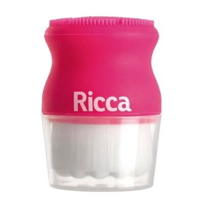 Aqui estão algumas opções de texto ALT, variando em nível de detalhe: **Opção 1 (Simples e direta):** * `Escova Facial Ricca` **Opção 2 (Um pouco mais descritiva):** * `Escova Facial Ricca, acessório para limpeza facial.` **Opção 3 (Focada na função):** * `Escova Facial Ricca para limpeza e esfoliação da pele.` A melhor opção depende do contexto da imagem e da página onde ela está inserida. Se a imagem estiver em uma página de produto, a opção 2 ou 3 são mais informativas. Se for uma imagem mais geral, a opção 1 pode ser suficiente.