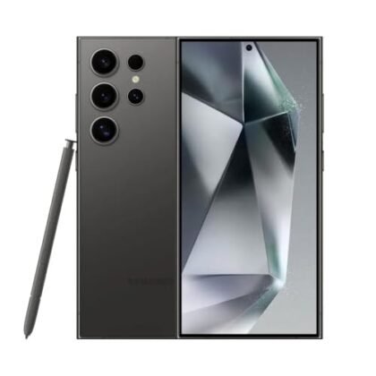 Aqui estão algumas opções de texto ALT para a imagem, utilizando "Galaxy AI", variando em detalhe e foco: **Opção 1 (Simples e direta):** ``` Smartphone Samsung Galaxy S24 Ultra em Titânio Preto, com Galaxy AI. ``` **Opção 2 (Um pouco mais descritiva):** ``` Smartphone Samsung Galaxy S24 Ultra na cor Titânio Preto. Destaque para a inteligência artificial Galaxy AI. ``` **Opção 3 (Focando no recurso principal):** ``` Imagem mostrando o poder do Galaxy AI no Samsung Galaxy S24 Ultra, em Titânio Preto. ``` **Opção 4 (Se a imagem mostrar um recurso específico do Galaxy AI):** ``` Samsung Galaxy S24 Ultra em Titânio Preto com o recurso [Nome do Recurso Galaxy AI] em destaque. Powered by Galaxy AI. ``` **Exemplo com um recurso hipotético do Galaxy AI (se a imagem mostrar a função de tradução simultânea):** ``` Samsung Galaxy S24 Ultra em Titânio Preto mostrando a tradução simultânea com Galaxy AI. ``` **Qual usar?** * **Se a imagem for apenas do celular:** A opção 1 ou 2 são boas escolhas. * **Se a imagem mostrar algum recurso específico do Galaxy AI:** A opção 4 é a melhor, substituindo "[Nome do Recurso Galaxy AI]" pelo recurso que está sendo exibido. * **Se você quiser enfatizar a marca e a IA:** A opção 3 é adequada. **Lembre-se:** O texto ALT deve ser conciso e descritivo, fornecendo informações importantes para usuários com deficiência visual. A escolha ideal depende do que a imagem representa e do que você quer destacar.