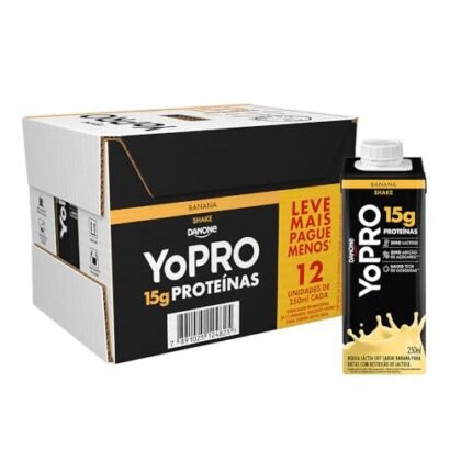 Aqui estão algumas opções de texto ALT para a imagem, considerando a descrição do produto e a palavra-chave "YoPRO Proteína": **Opção 1 (mais simples e direta):** `YoPRO Proteína sabor banana em embalagem individual de 250ml.` **Opção 2 (um pouco mais informativa):** `YoPRO Proteína UHT sabor banana com 15g de proteína por porção. Ideal para o pós-treino.` **Opção 3 (focando na embalagem):** `Embalagem de YoPRO Proteína sabor banana. Bebida láctea UHT com 15g de proteína.` **Opção 4 (destacando a conveniência):** `YoPRO Proteína sabor banana, sua dose diária de proteína em uma embalagem prática de 250ml.` **Qual escolher?** A melhor opção depende do contexto da imagem. Se a imagem mostra claramente a embalagem individual, a Opção 1 ou 3 são boas escolhas. Se a imagem é para promover os benefícios do produto, a Opção 2 ou 4 podem ser mais eficazes. **Dica extra:** Se a imagem for um pack com 12 unidades, você pode adicionar isso ao texto ALT: `YoPRO Proteína sabor banana, pack com 12 unidades.`