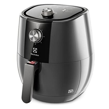Aqui estão algumas opções de texto ALT para a imagem, usando "Airfryer Electrolux 4L", com diferentes níveis de detalhe: **Opção 1 (Simples e direta):** ``` Airfryer Electrolux 4L ``` **Opção 2 (Um pouco mais descritiva):** ``` Airfryer Electrolux 4L grafite. ``` **Opção 3 (Destacando um recurso):** ``` Airfryer Electrolux 4L com cesto removível. ``` **Opção 4 (Incluindo a marca e capacidade):** ``` Fritadeira Airfryer Electrolux 4L. ``` **Qual escolher?** * Se o contexto da imagem já deixa claro que é uma fritadeira, a opção mais simples (Opção 1) pode ser suficiente. * Se a cor ou um recurso específico for importante para a página, use as opções que o destacam (Opções 2 e 3). Lembre-se que o texto ALT deve ser conciso e relevante para o conteúdo da página.