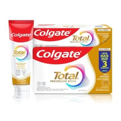 Aqui estão algumas opções de texto ALT para a imagem, utilizando "Colgate Total 12", com diferentes níveis de detalhe: **Opção 1 (Mais básica):** `Colgate Total 12 Anti Tártaro: Embalagem tripla de creme dental.` **Opção 2 (Um pouco mais descritiva):** `Creme dental Colgate Total 12 Anti Tártaro, embalagem com 3 unidades de 90g.` **Opção 3 (Com foco no benefício principal):** `Colgate Total 12 Anti Tártaro: Proteção completa e combate ao tártaro para um sorriso saudável.` **Opção 4 (Para fins de acessibilidade, caso a imagem seja central):** `Imagem de 3 embalagens de creme dental Colgate Total 12 Anti Tártaro 90g.` **Qual escolher?** * Se o contexto da imagem já deixa claro que é um creme dental, a opção mais básica (Opção 1) pode ser suficiente. * Se você precisa de mais detalhes ou quer reforçar o benefício anti-tártaro, a Opção 2 ou 3 são melhores. * Se a imagem é crucial para o entendimento do conteúdo e a acessibilidade é uma prioridade, a Opção 4 é a mais completa. A escolha depende do contexto em que a imagem está sendo utilizada. O importante é que o texto ALT seja conciso, relevante e forneça informações úteis para quem não pode ver a imagem.