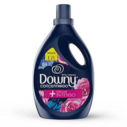 Aqui estão algumas opções de texto ALT para a imagem, considerando diferentes focos: **Opção 1 (Simples e direta):** `Downy Brisa Intenso: Amaciante concentrado de 3 litros.` **Opção 2 (Enfatizando os benefícios):** `Downy Brisa Intenso: Amaciante concentrado para roupas com perfume duradouro e proteção contra maus odores.` **Opção 3 (Focando na embalagem):** `Embalagem de 3 litros do amaciante concentrado Downy Brisa Intenso.` **Opção 4 (Mais detalhada, se houver espaço):** `Downy Brisa Intenso: Amaciante concentrado que proporciona perfume intenso e duradouro, além de proteger as roupas contra maus odores. Embalagem de 3 litros.` **Qual escolher?** * Se o objetivo é apenas identificar o produto, a opção 1 é suficiente. * Se o objetivo é atrair a atenção e destacar os benefícios, a opção 2 ou 4 são melhores. * Se o contexto for sobre o tamanho da embalagem, a opção 3 é mais adequada. Lembre-se de escolher a opção que melhor se adapta ao contexto da imagem e ao público-alvo. O mais importante é que o texto ALT seja conciso, informativo e relevante para o conteúdo da página.