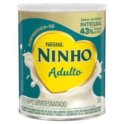 Aqui estão algumas opções de texto ALT para a imagem, usando "Ninho Adulto", com diferentes níveis de detalhe: * **Opção 1 (Curta e direta):** Ninho Adulto * **Opção 2 (Um pouco mais descritiva):** Lata de Leite Ninho Adulto * **Opção 3 (Mais detalhada):** Leite em Pó Semidesnatado Ninho Adulto * **Opção 4 (Focada no uso):** Ninho Adulto, leite em pó para adultos. A melhor opção depende do contexto da imagem e do quão descritivo você precisa ser. Se a imagem estiver em uma página de produto, a Opção 3 é uma boa escolha. Se a imagem for apenas ilustrativa, a Opção 1 ou 2 podem ser suficientes.