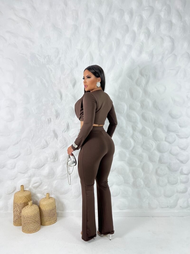 CONJUNTO VIVIANE EM MALHA SUPLEX (CROPPED + CALÇA) – Imagem 8 [nsid:913785390]