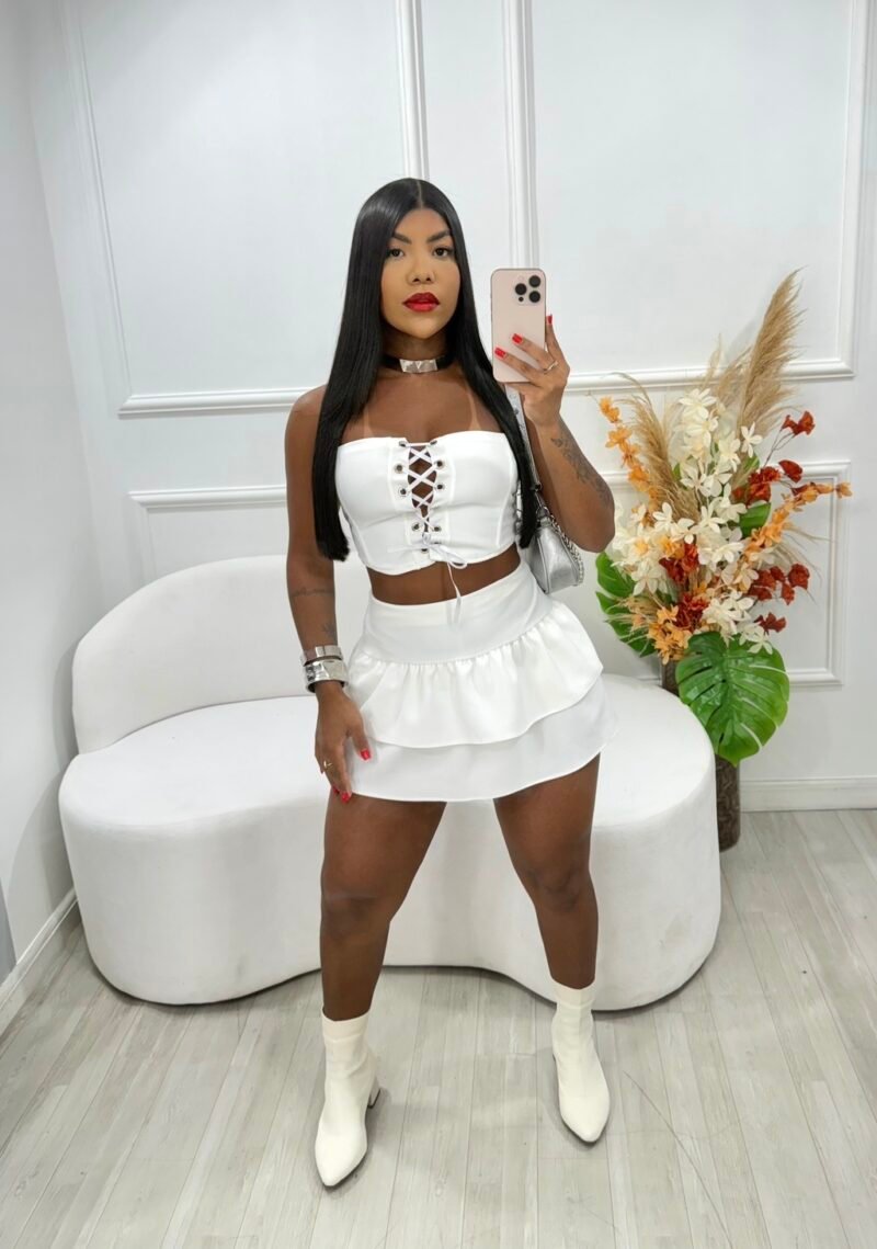 CONJUNTO SHORT SAIA EM MALHA ESCUBA COM BARBATANAS – Imagem 2 [nsid:907344026]
