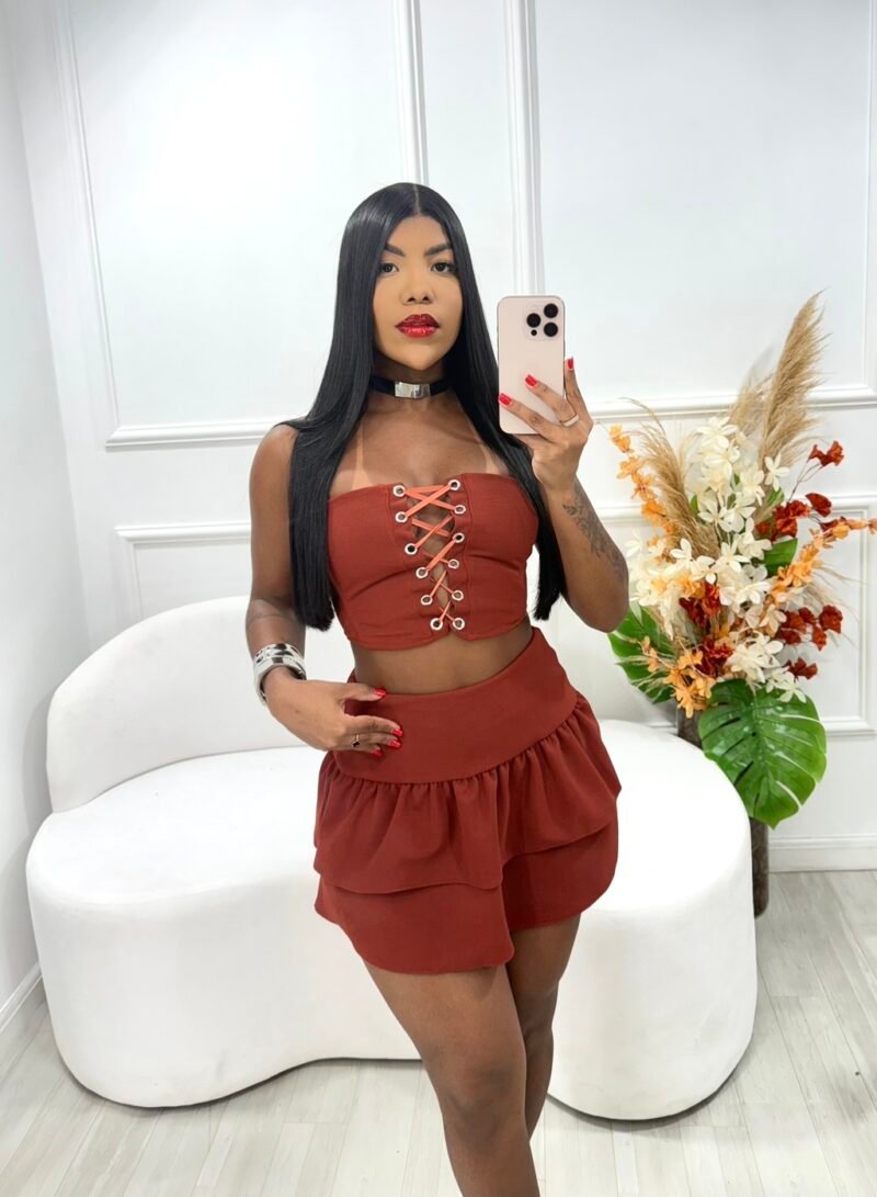 CONJUNTO SHORT SAIA EM MALHA ESCUBA COM BARBATANAS – Imagem 4 [nsid:907344058]