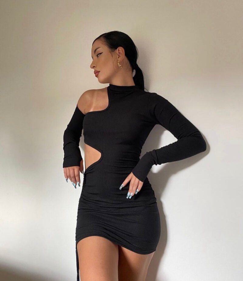 VESTIDO MADY EM MALHA SUPLEX COM BOJO E FRANZIDO LATERAL – Imagem 1 [nsid:912903839]