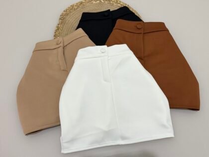 SHORT SAIA EM NEOPRENE COM BOTÃO E ZIPER (TODO SAIA COM SHORT POR BAIXO) – Imagem 1 [nsid:835275042]
