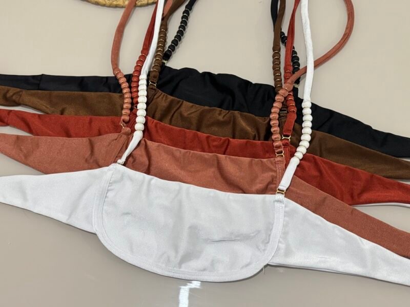 CROPPED PANDORA EM POLIAMIDA ACETINADA COM DETALHE EM ARGOLA NO PESCOÇO – Imagem 2 [nsid:870473498]
