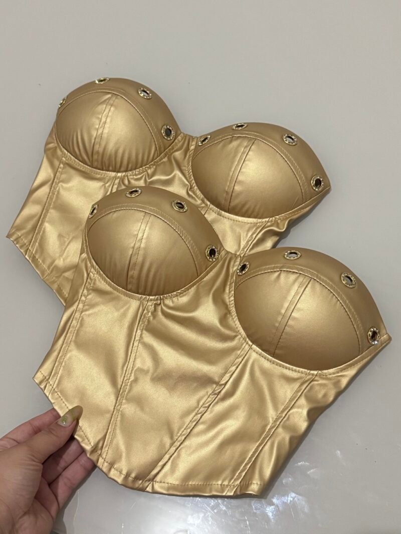 CORSELET EM COURO FAKE COM ILHÓS E BOJO – Imagem 2 [nsid:780974997]
