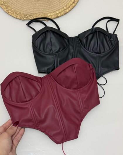 CORSELET HILLARY EM COURO FAKE COM BARBATANAS, ARO E REGULAGEM NAS COSTAS – Imagem 1 [nsid:929347735]