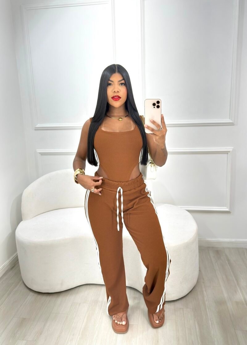 CONJUNTO NÁDIA EM ANARRUGA (BODY + CALÇA) – Imagem 11 [nsid:934675972]