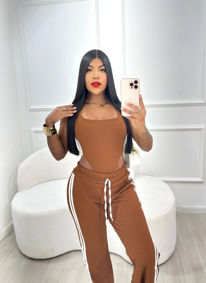 CONJUNTO NÁDIA EM ANARRUGA (BODY + CALÇA) – Imagem 12 [nsid:934675964]