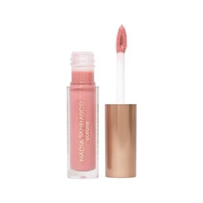 Brilho Labial Rosa Cintilante para lábios radiantes.