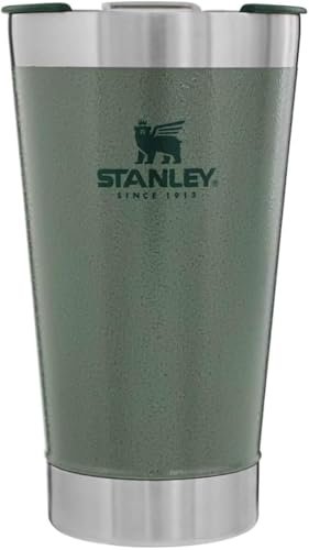 Copo Stanley Térmico: Bebida gelada por mais tempo.