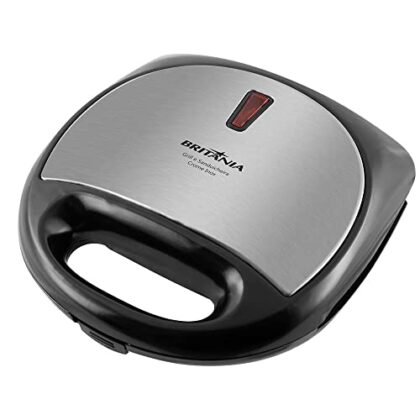 Sanduicheira Grill Britânia para preparar lanches e grelhados.