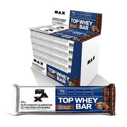 Whey Bar Max Titanium sabor chocolate com avelã.