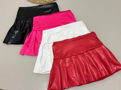 SHORT SAIA PLISSADO EM CIRRÊ ACETINADO – Imagem 1 [nsid:961568223]