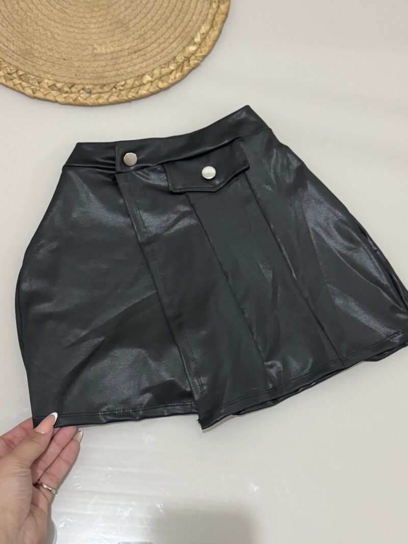 SHORT SAIA EM CIRRÊ ACETINADO – Imagem 2 [nsid:874539618]