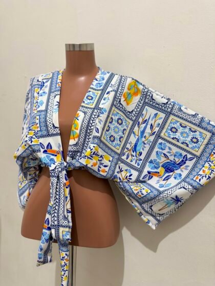 BLUSA MORCEGO EM ESTAMPA DIGITAL – Imagem 1 [nsid:945201931]