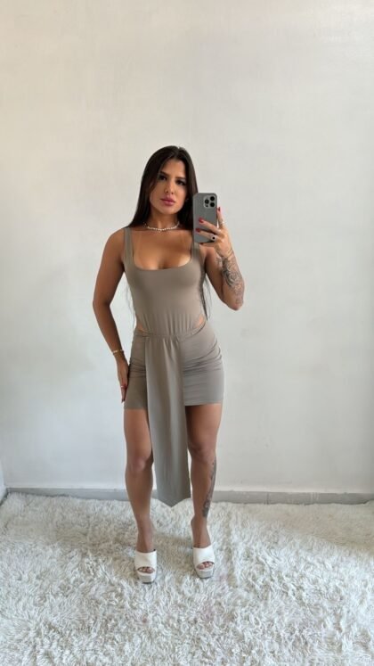 CONJUNTO BODY COM SAIA EM POLIAMIDA – Imagem 1 [nsid:672122438]
