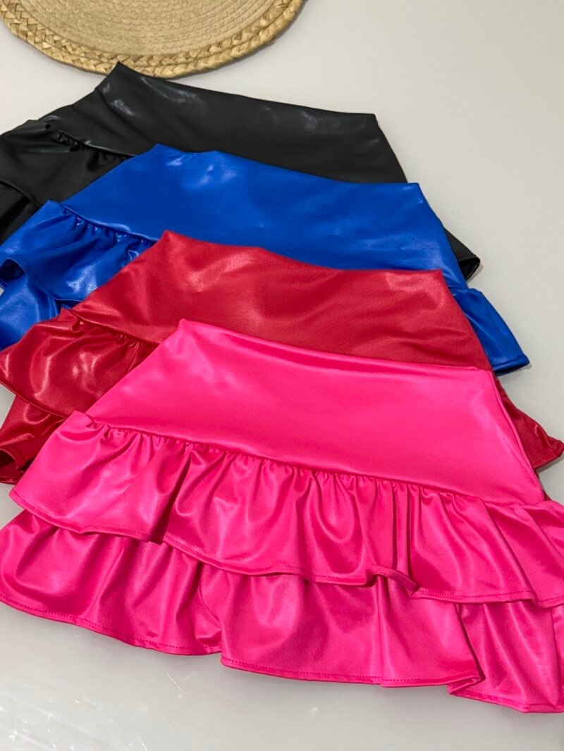 SHORT SAIA BABADO EM CIRRÊ ACETINADO (COM HOTPANTS) – Imagem 2 [nsid:967229475]
