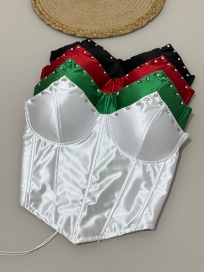 CORSELET CRAVEJADO EM MALHA PRADA COM BARBATANAS, BOJO E REGULAGEM NAS COSTAS – Imagem 1 [nsid:978350739]