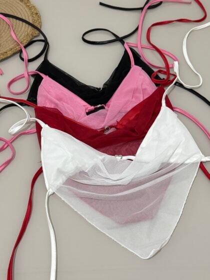CROPPED NATY EM CIRRÊ ACETINADO COM TULE E DETALHE EM CORAÇÃO – Imagem 1 [nsid:984445742]