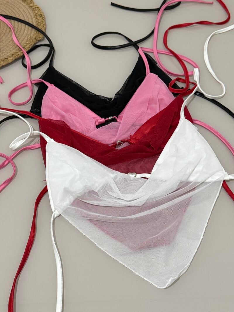CROPPED NATY EM CIRRÊ ACETINADO COM TULE E DETALHE EM CORAÇÃO – Imagem 1 [nsid:984445742]
