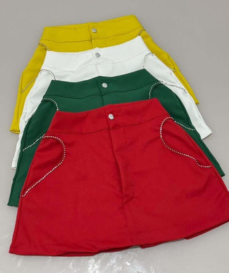 SHORT SAIA LIZ EM ALFAIATARIA COM STRASS COSTURADO, BOTÃO E ZÍPER – Imagem 1 [nsid:777991904]