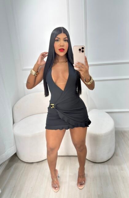VESTIDO MONIQUE EM MALHA SUPLEX COM DETALHE DOURADO – Imagem 6 [nsid:1003705067]