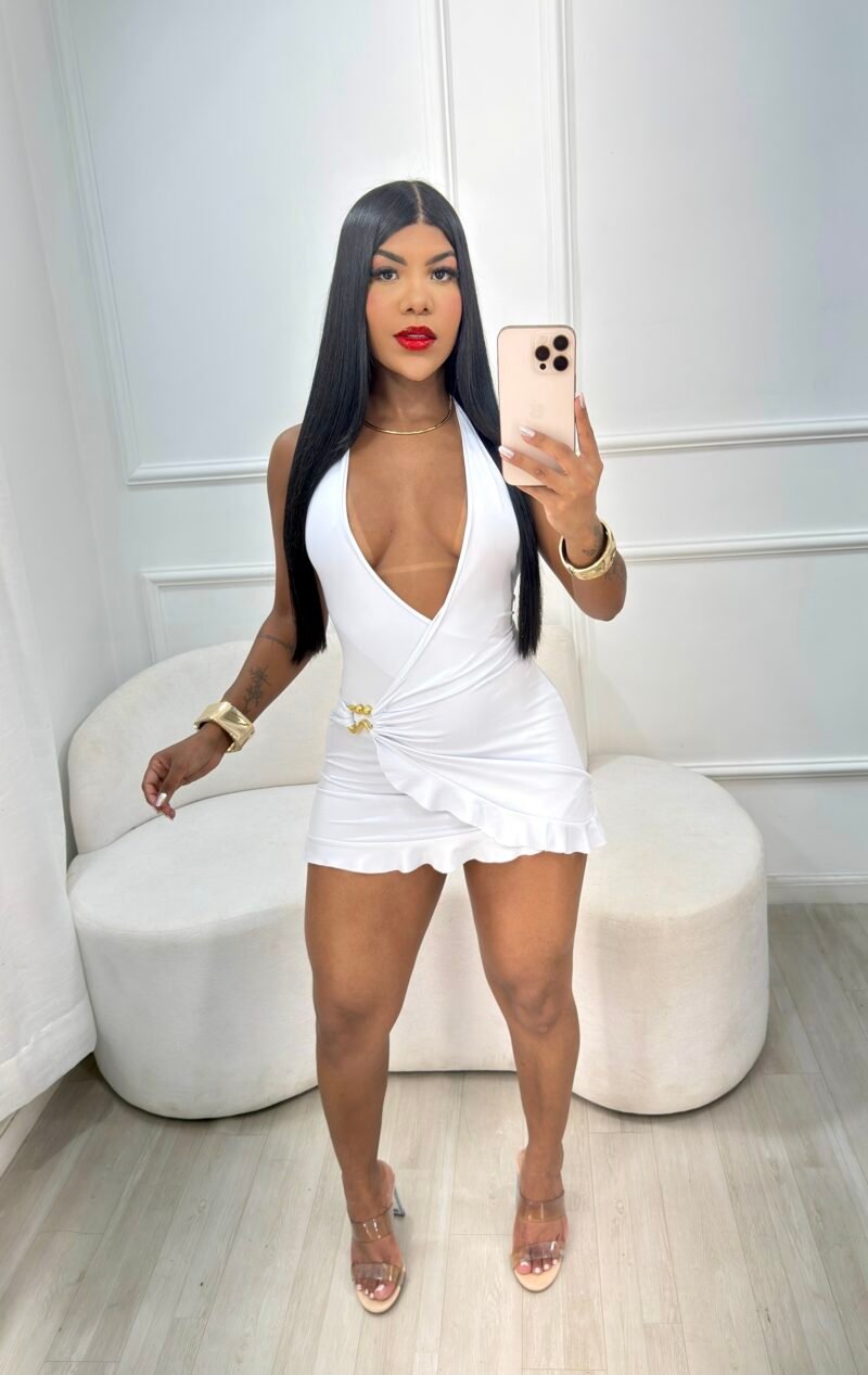 VESTIDO MONIQUE EM MALHA SUPLEX COM DETALHE DOURADO – Imagem 3 [nsid:1003705078]