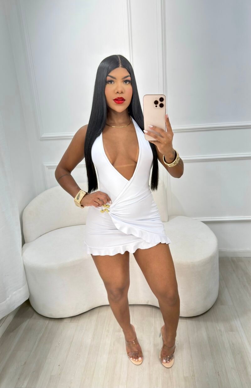 VESTIDO MONIQUE EM MALHA SUPLEX COM DETALHE DOURADO – Imagem 2 [nsid:1003705055]
