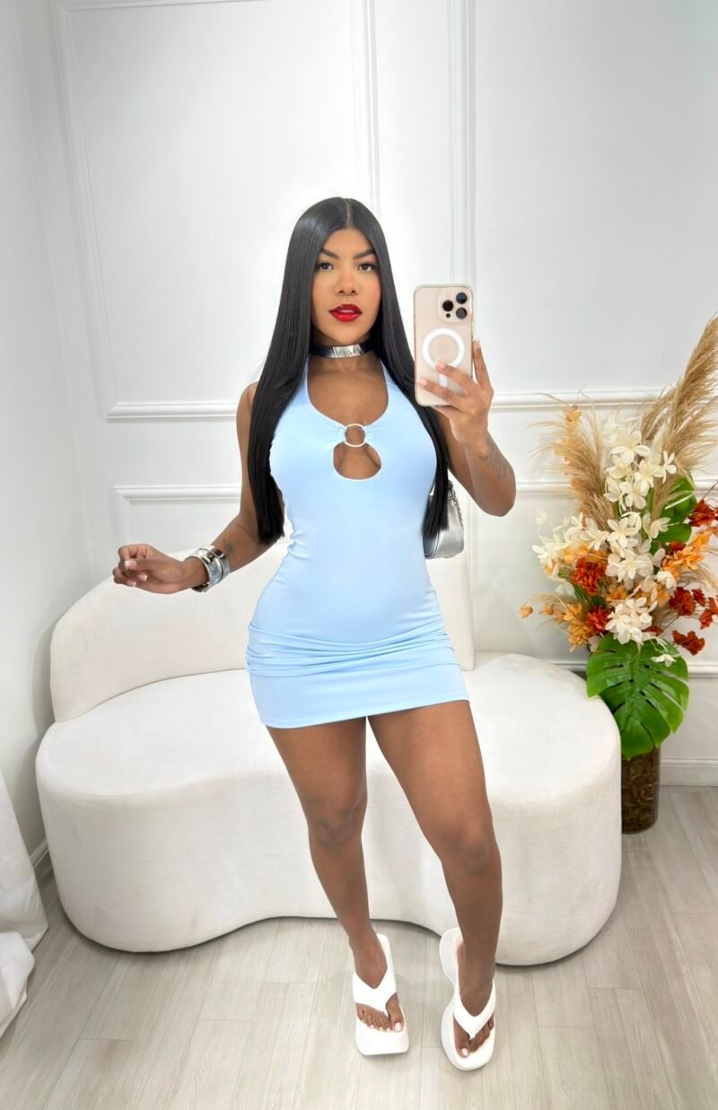 VESTIDO ARGOLA EM MALHA SUPLEX COM AMARRAÇÃO NO PESCOÇO – Imagem 3 [nsid:950438394]